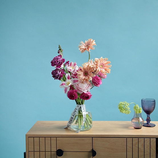 Flower Subscription M (4 bouquets for 4 weeks)