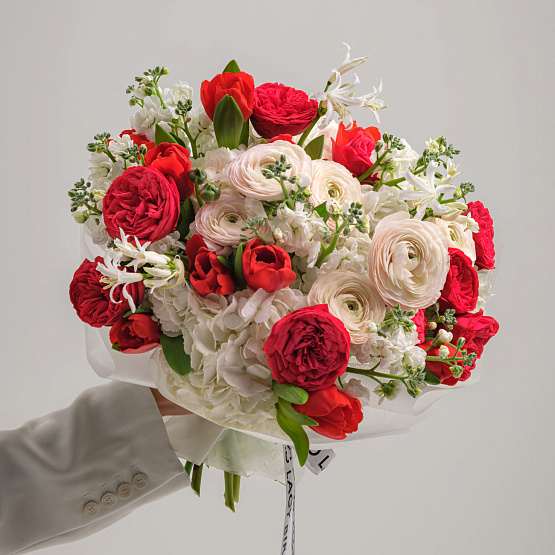 “Romance” Signature Bouquet