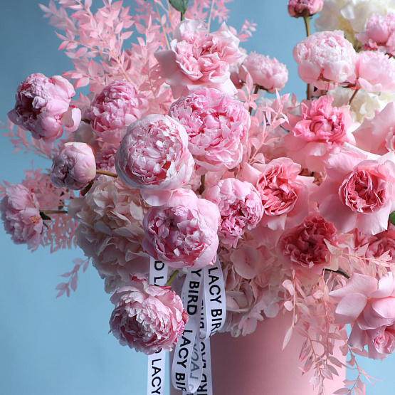 “Barbie's Dream” Flower Box