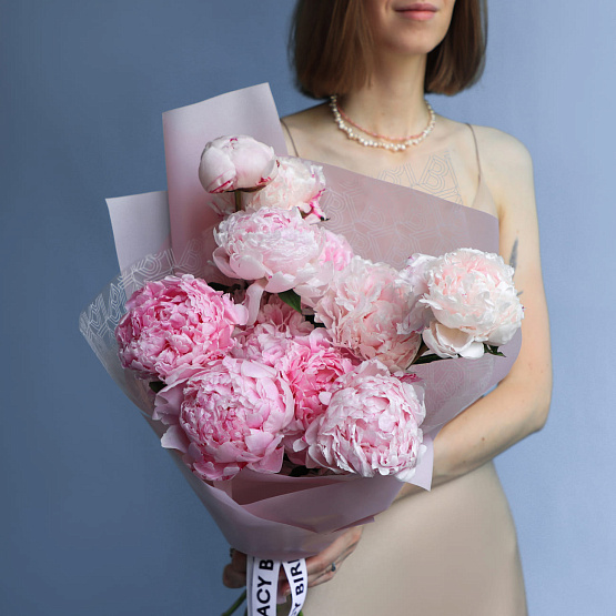 Pink Peonies Mono Bouquet