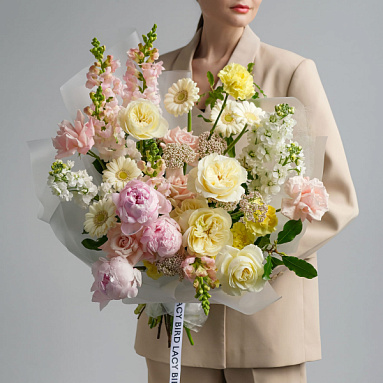 “Lemon Pie” Signature Bouquet