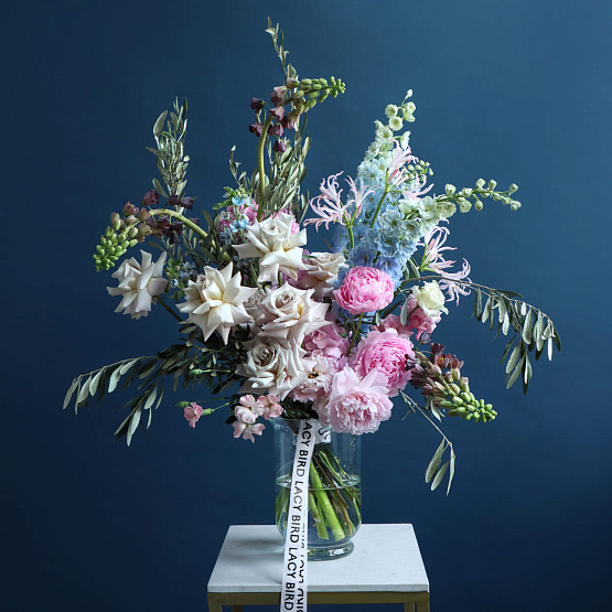 “Blooming World” Signature Bouquet