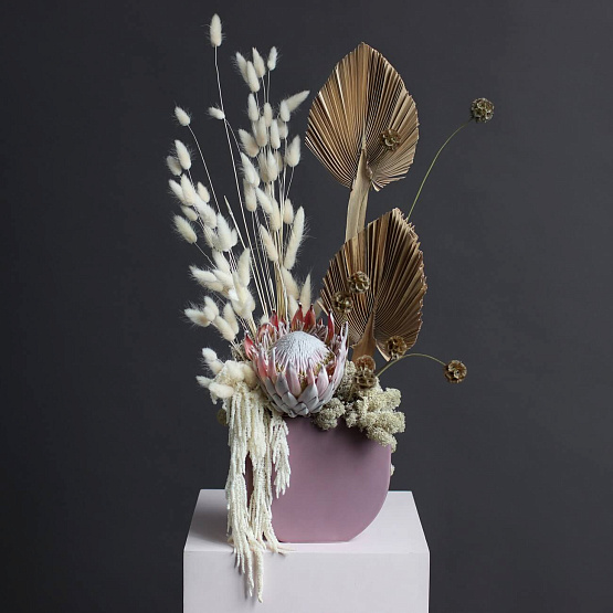 “Flamingo” Dried Flower Composition