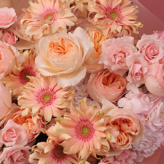 “Apricot Jam” Signature Bouquet