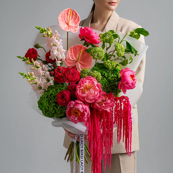 “Lingonberry In The Garden” Signature Bouquet