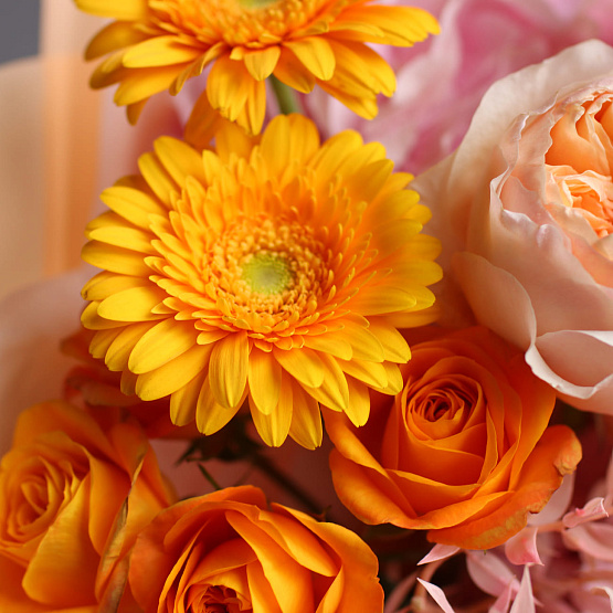 “Sunwheel in hands” Bouquet