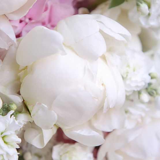 “Touching” Trio Bouquet