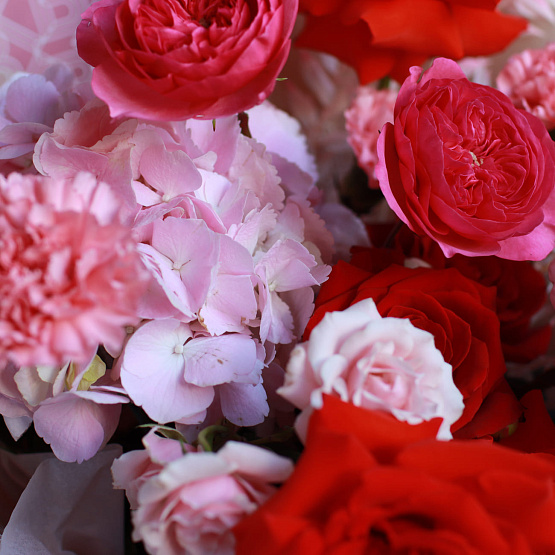 “Caprice” Signature Bouquet