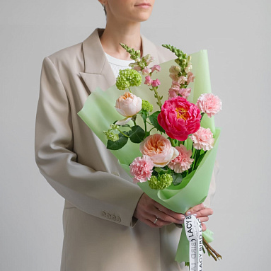“Sugar Meringue” Trio Bouquet