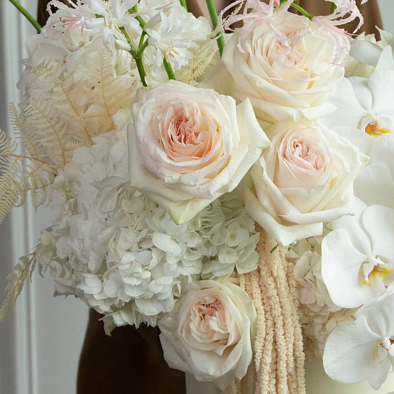 “Elegant Plie” Flower Box