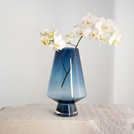 “Aphrodite” Vase