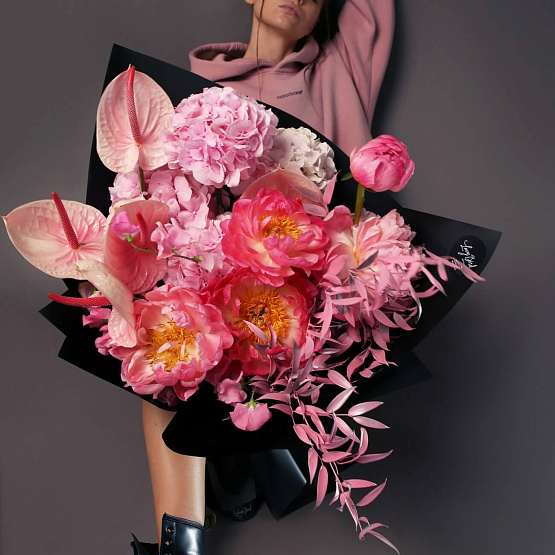 Signature Bouquet in the style of MONOCHROME pink
