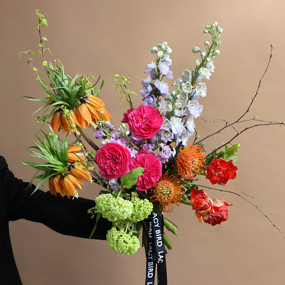 “Hummingbird's Wingbeat” Signature Bouquet