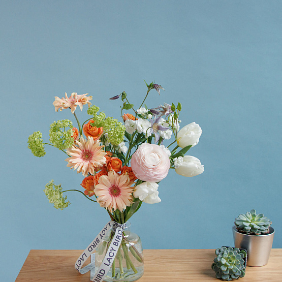 Flower Subscription S (4 bouquets for 4 weeks)