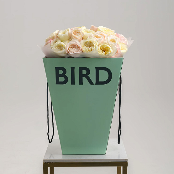 “Heart flutter” Mono Bouquet