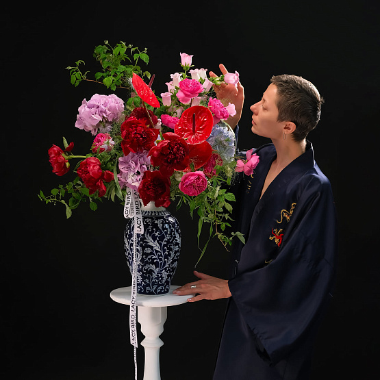 Композиция в вазе «Полет журавля»