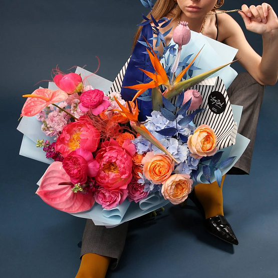 Signature Bouquet in the style of PRADA