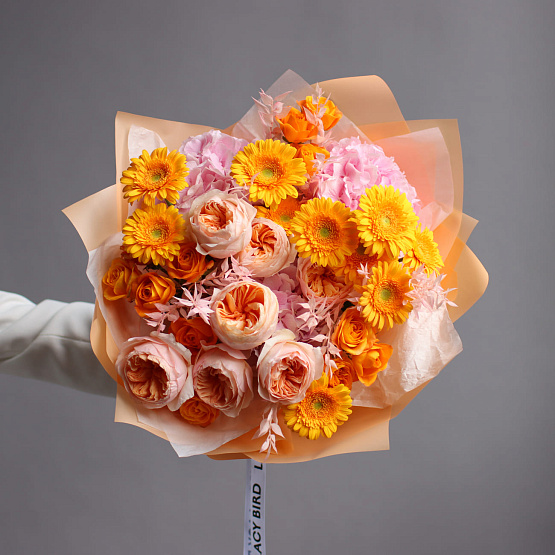 “Sunwheel in hands” Bouquet