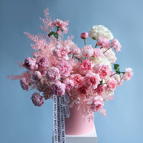 “Barbie's Dream” Flower Box