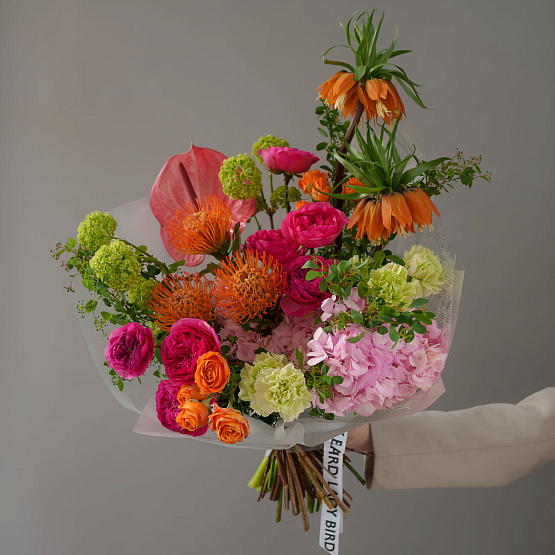“Tropics” Signature Bouquet