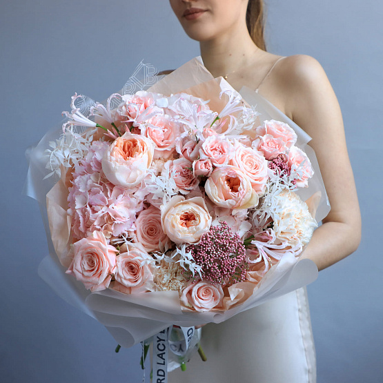 “Juliet” Signature Bouquet