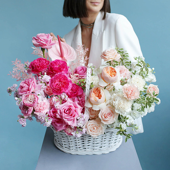 “Blooming Garden” Flower Basket