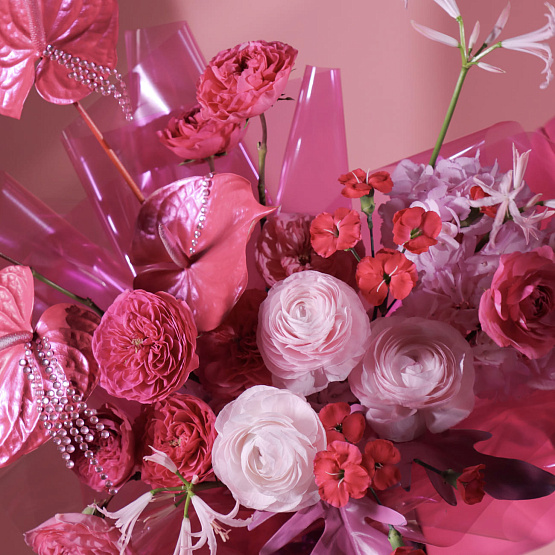 Signature Bouquet in the style of Valentino