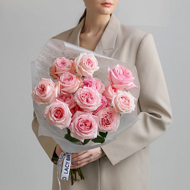 Pink O'Hara Garden Roses Mono Bouquet